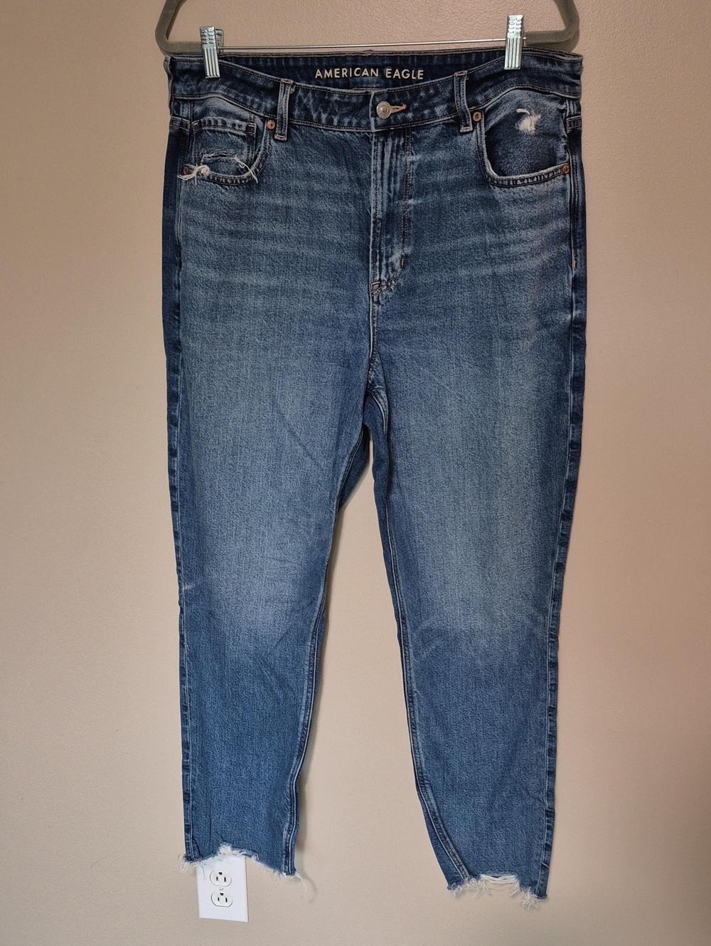 American Eagle Outfitters Medium Blue High-Rise Mom Jean